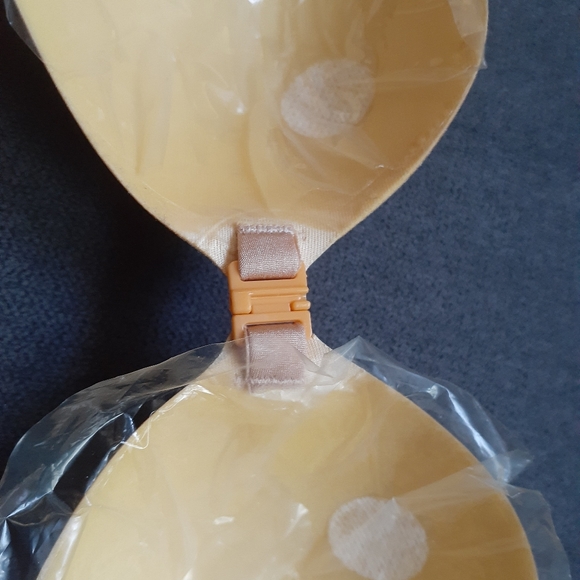 Strapless Pasted Bra C Cup (has defect) NEW - Picture 2 of 6